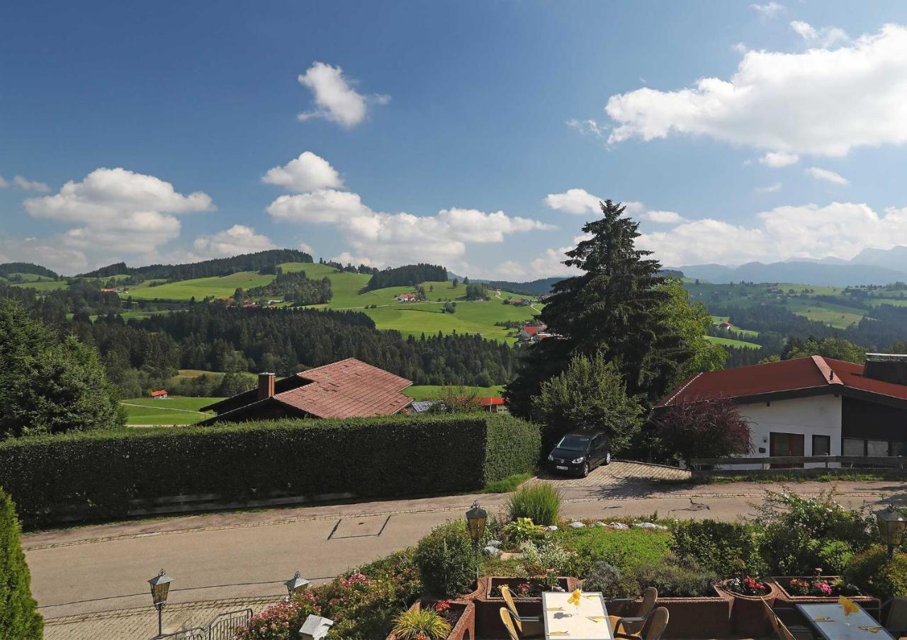 Allgau Landhotel オーバーロイテ エクステリア 写真